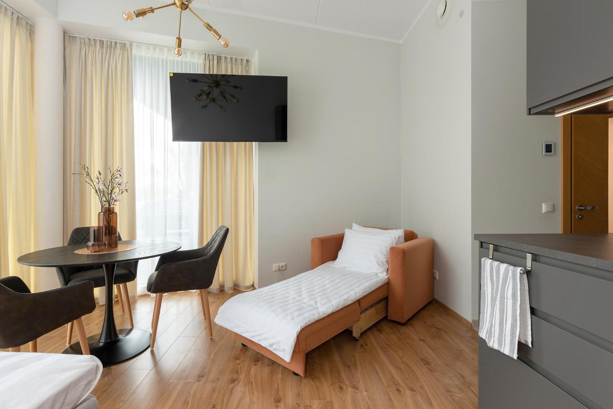 Bronze Colour Studio In Tartu City Centre المظهر الخارجي الصورة