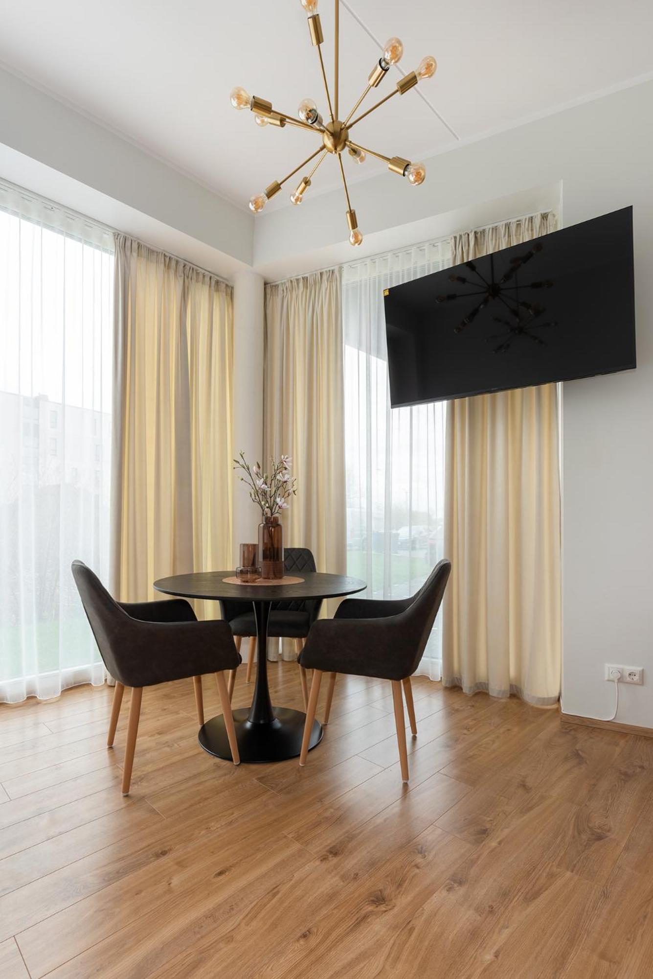 Bronze Colour Studio In Tartu City Centre المظهر الخارجي الصورة