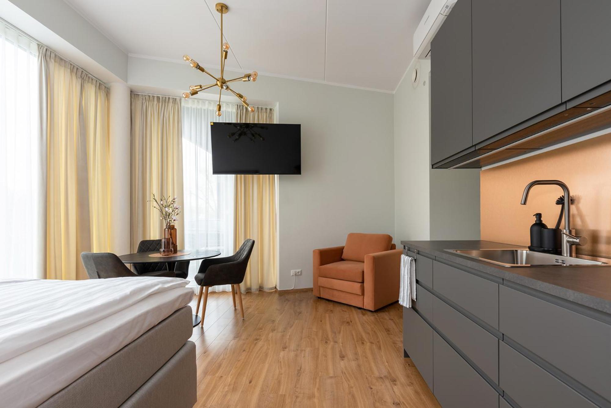 Bronze Colour Studio In Tartu City Centre المظهر الخارجي الصورة
