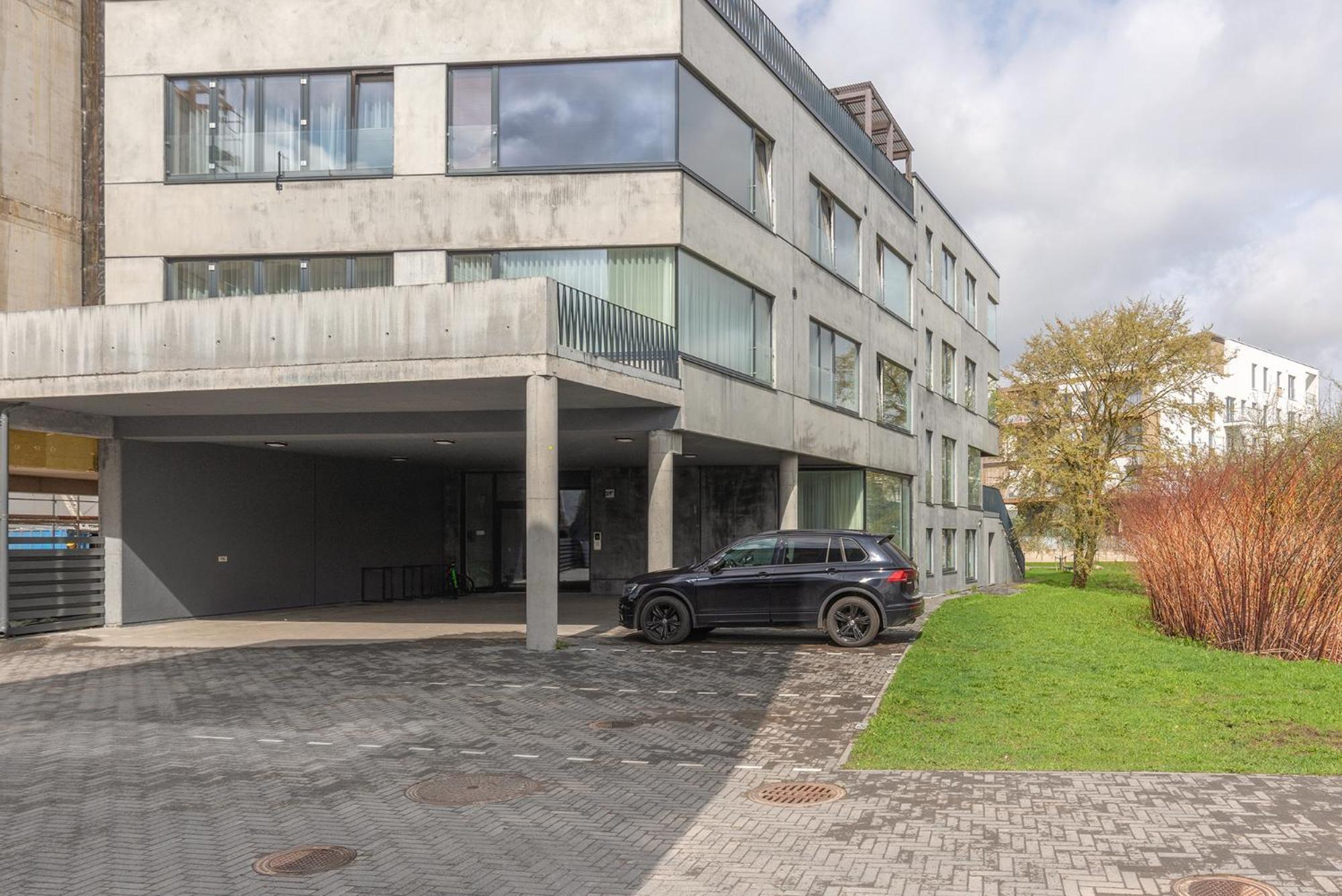Bronze Colour Studio In Tartu City Centre المظهر الخارجي الصورة